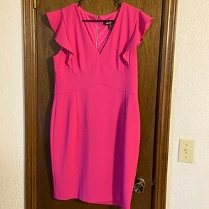 NWT DKNY hot pint dress size 14 with adorable ruffle sleeves